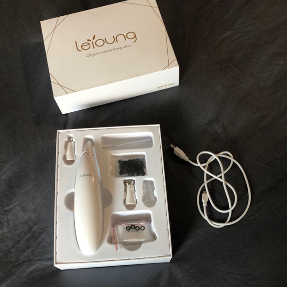 Other - Leioung Microdermabrasion Facial Machine